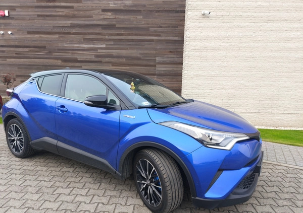 Toyota C-HR cena 95000 przebieg: 116000, rok produkcji 2018 z Kościan małe 211